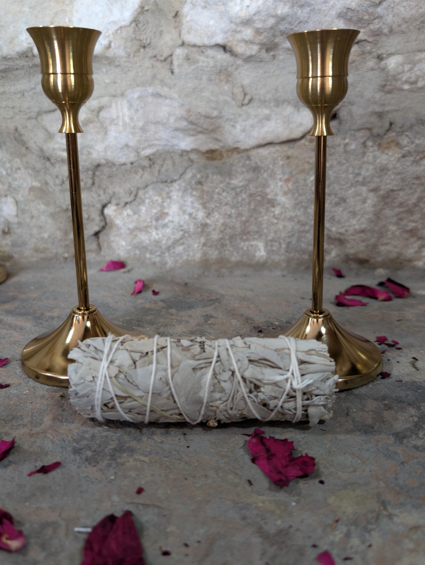 Shield and Secure / Complete Protection Altar Kit for Witches / Crystal Ritual Spell Kit for Banishing Spiritual Defense Energy Warding